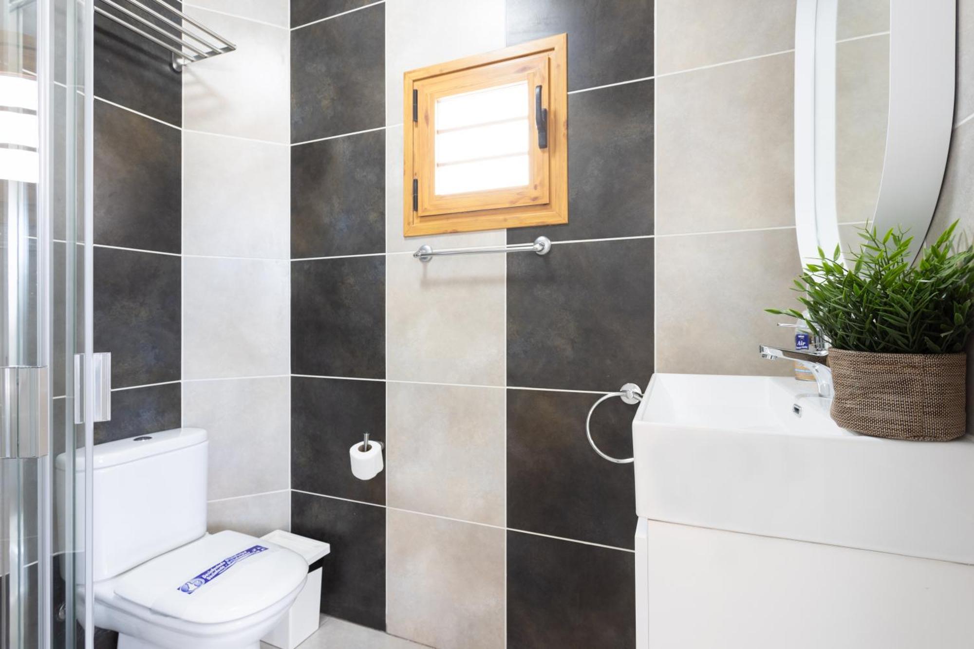 Bungalow Palm Mar With Pool And Garden أرونا المظهر الخارجي الصورة