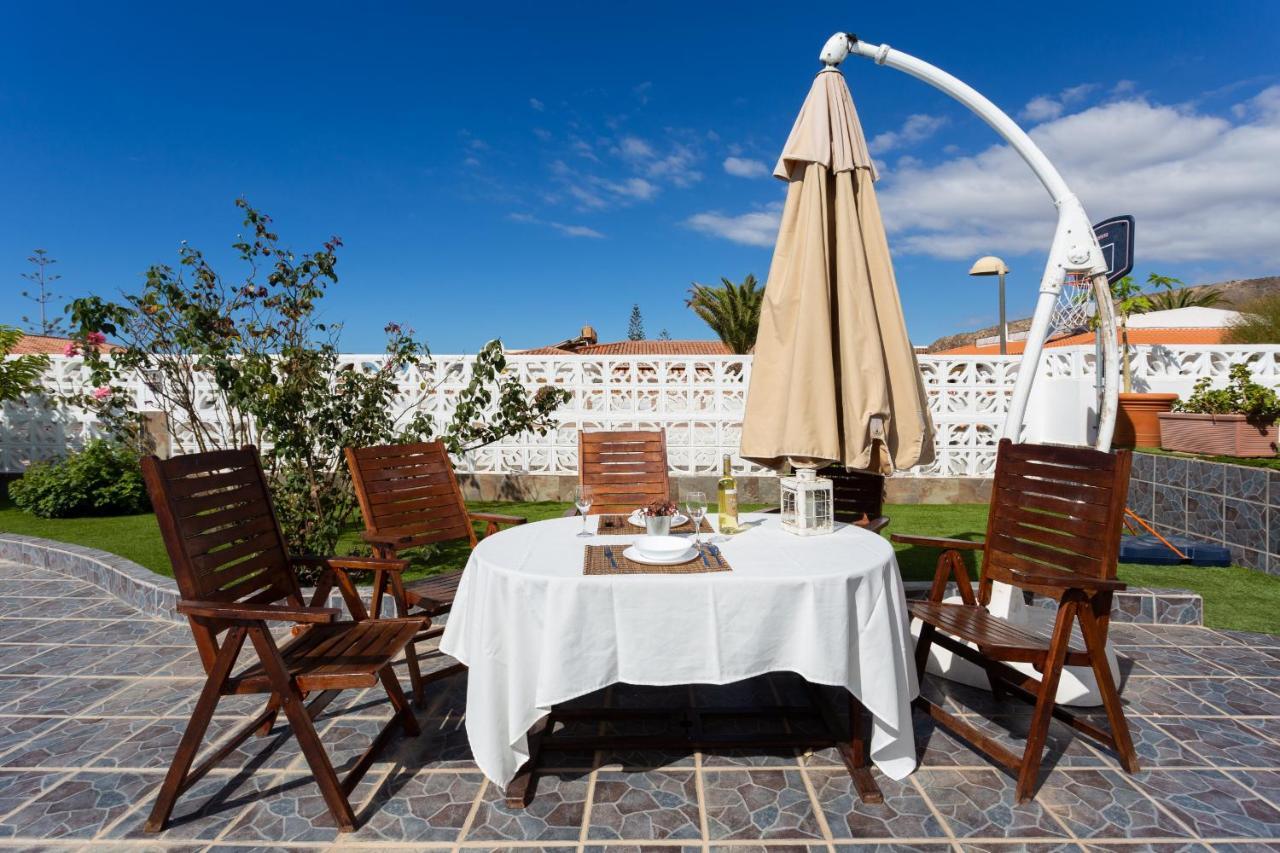 Bungalow Palm Mar With Pool And Garden أرونا المظهر الخارجي الصورة
