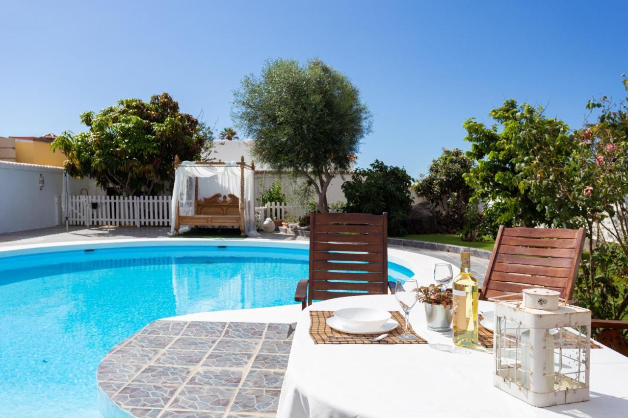Bungalow Palm Mar With Pool And Garden أرونا المظهر الخارجي الصورة